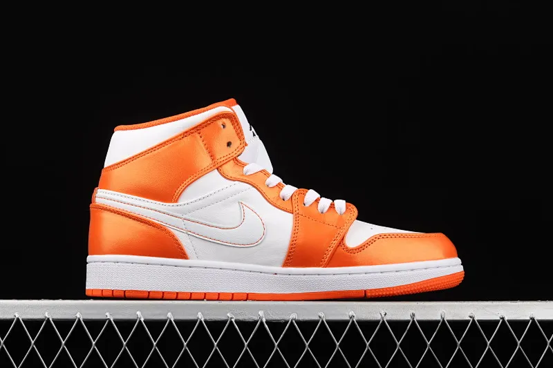 All Categories Air Jordan Jordan Series Basketball Shoes Air Jordan 1 Mid Air Jordan 1 Mid AJ1 Joe 1 White Orange Mid-top Cultural Basketball Shoes DM3531-800